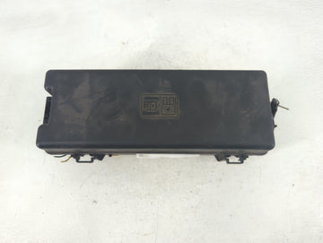 2007-2008 Ford Expedition Fusebox Fuse Box Panel Relay Module P/N:8L1T-14A003-AA Fits Fits 2007 2008 OEM Used Auto Parts - O