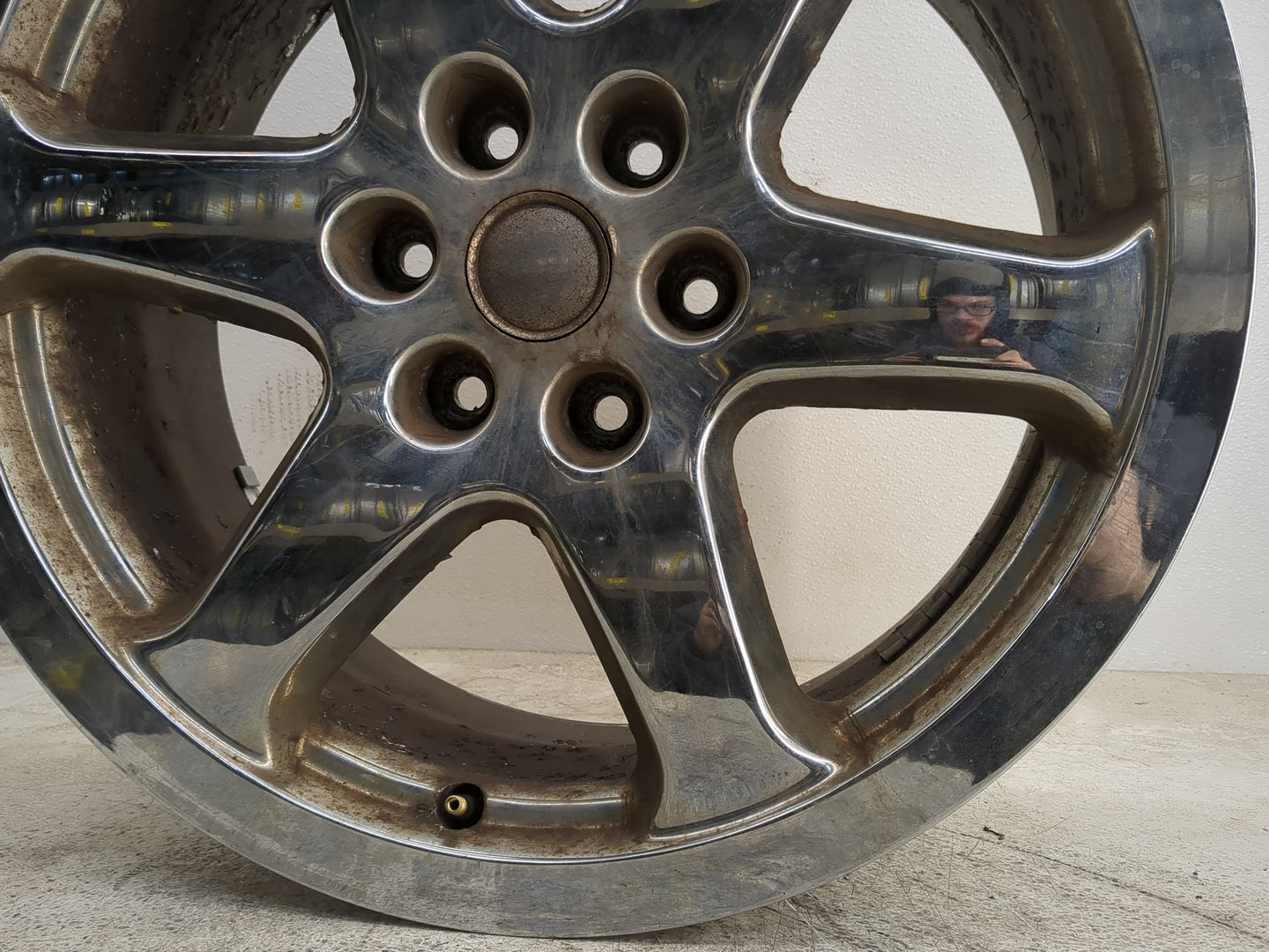 2007-2014 Ford Expedition Oem Wheel Rim 1275613 - Oemusedautoparts1.com