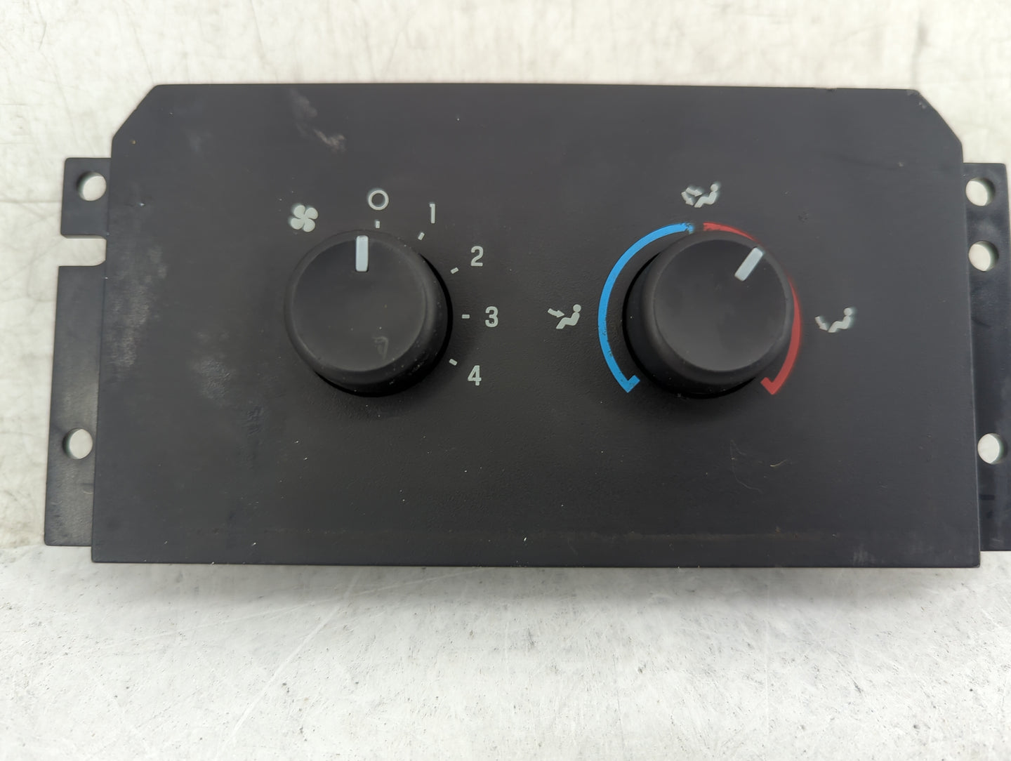 2007-2014 Ford Expedition Climate Control Module Temperature AC/Heater Replacement P/N:8L14-19980-AB Fits OEM Used Auto Part