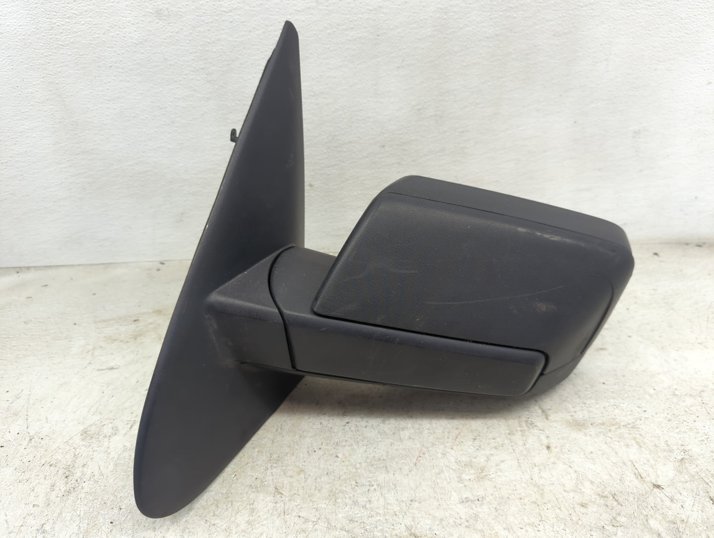 2007-2011 Ford Expedition Driver Side View Mirror - Left Door Mirror OEM Used - Oemusedautoparts1.com