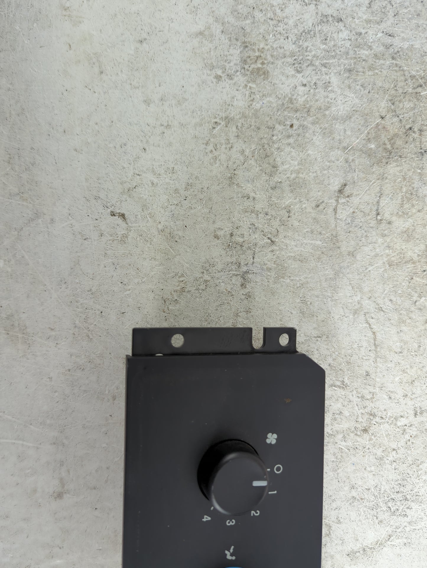 2007-2014 Ford Expedition Climate Control Module Temperature AC/Heater Replacement P/N:8L14-19980-AB VP8L1H-19980-AB Fits OE