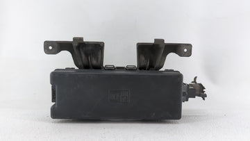2007-2008 Ford Expedition Fusebox Fuse Box Panel Relay Module P/N:7L1T-15604-BK 7L1T15604BK Fits Fits 2007 2008 OEM Used Aut