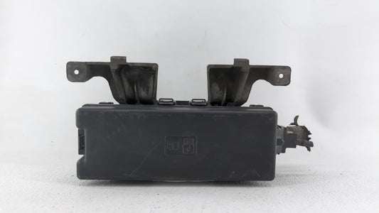 2007-2008 Ford Expedition Fusebox Fuse Box Panel Relay Module P/N:7L1T-15604-BK 7L1T15604BK Fits Fits 2007 2008 OEM Used Aut