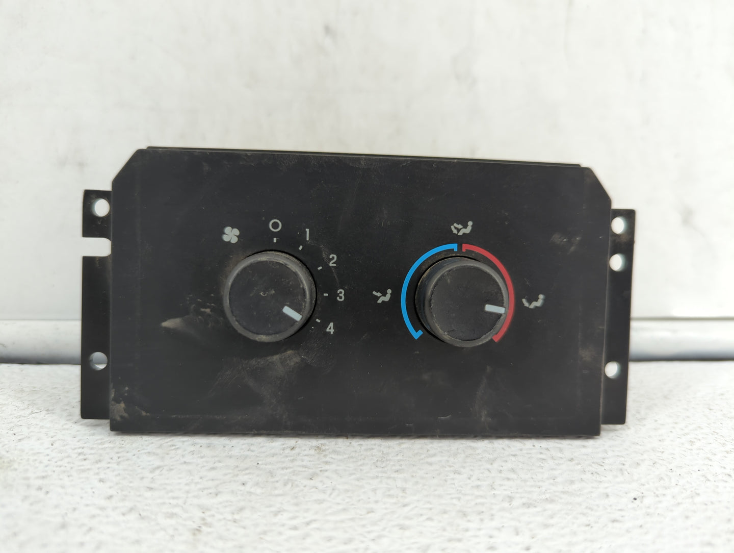 2007-2014 Ford Expedition Climate Control Module Temperature AC/Heater Replacement P/N:8L14-19980-AB 7L14-19980-CC Fits OEM 