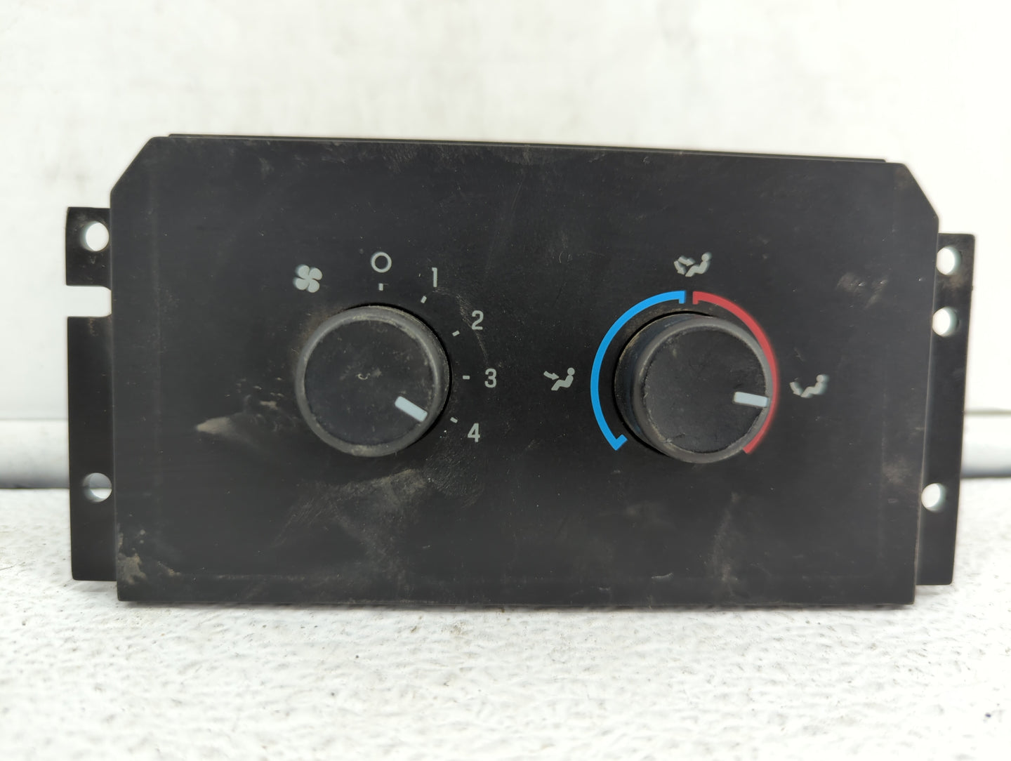 2007-2014 Ford Expedition Climate Control Module Temperature AC/Heater Replacement P/N:8L14-19980-AB 7L14-19980-CC Fits OEM 