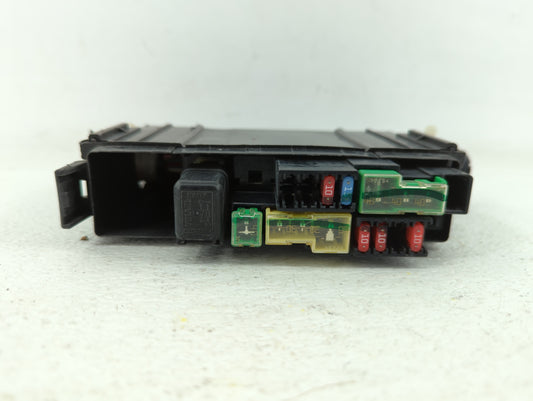 2007-2008 Ford Expedition Fusebox Fuse Box Panel Relay Module P/N:7L1T-15604-BK 7L1T15604BK Fits Fits 2007 2008 OEM Used Auto Parts