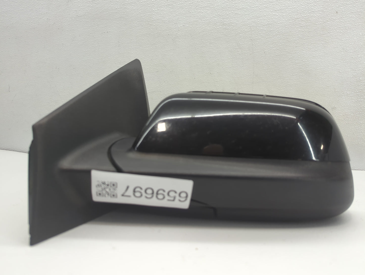 2008 Ford Expedition Driver Side View Mirror - Left Door Mirror OEM Used - Oemusedautoparts1.com