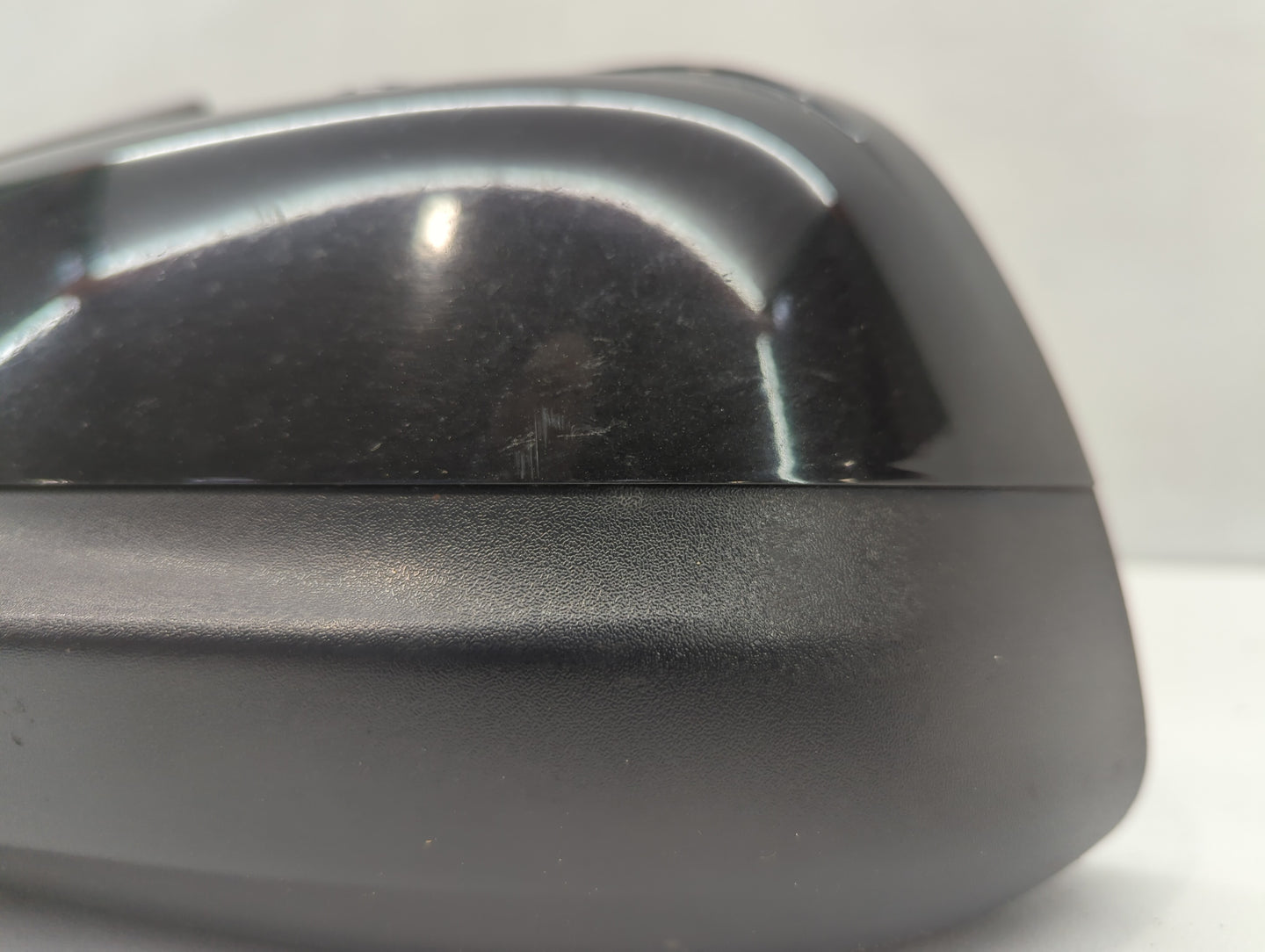 2008 Ford Expedition Driver Side View Mirror - Left Door Mirror OEM Used - Oemusedautoparts1.com