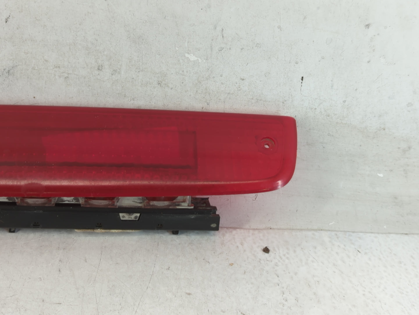 2008 Ford Expedition Third Brake Light Tail Light Fits OEM Used Auto Parts - Oemusedautoparts1.com