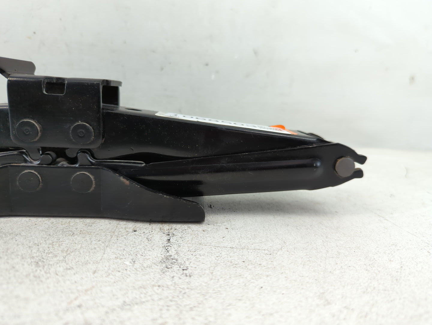 2008 Ford Explorer Spare Scissor Car Jack - Oemusedautoparts1.com
