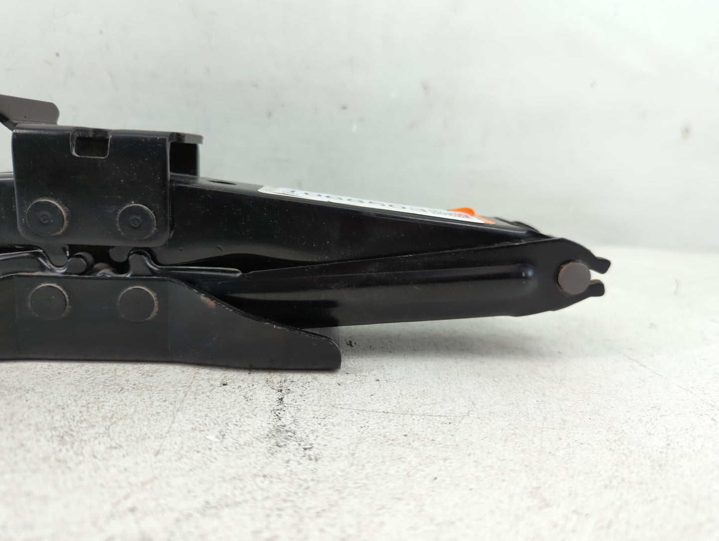 2008 Ford Explorer Spare Scissor Car Jack - Oemusedautoparts1.com