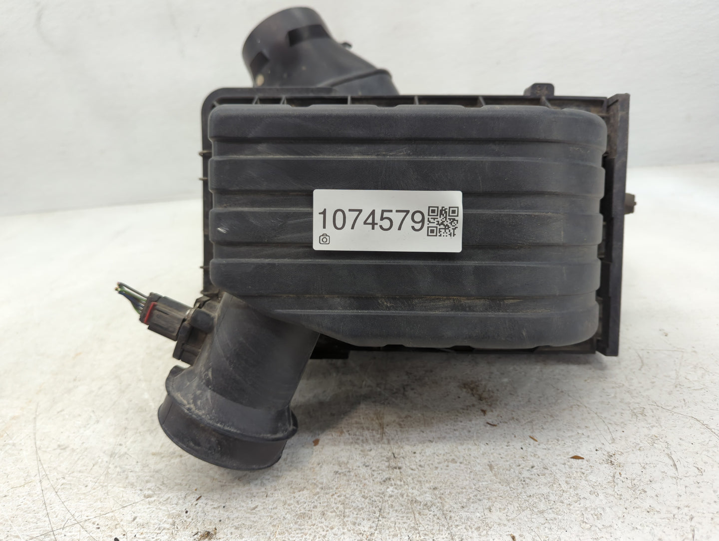 2006-2010 Ford Explorer Air Cleaner Intake-duct Hose Tube - Oemusedautoparts1.com