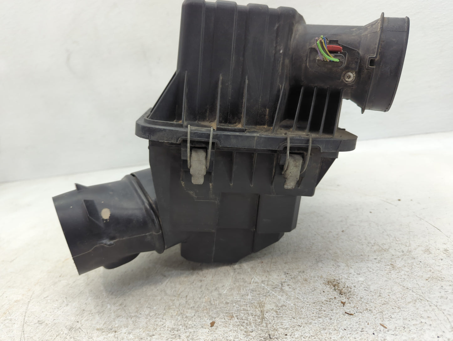 2006-2010 Ford Explorer Air Cleaner Intake-duct Hose Tube - Oemusedautoparts1.com