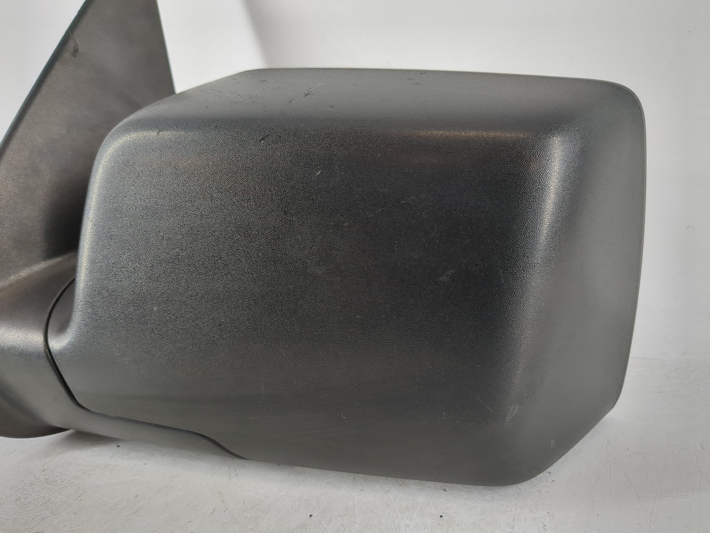 2006-2010 Ford Explorer Driver Side View Mirror - Left Door Mirror OEM Used - Oemusedautoparts1.com