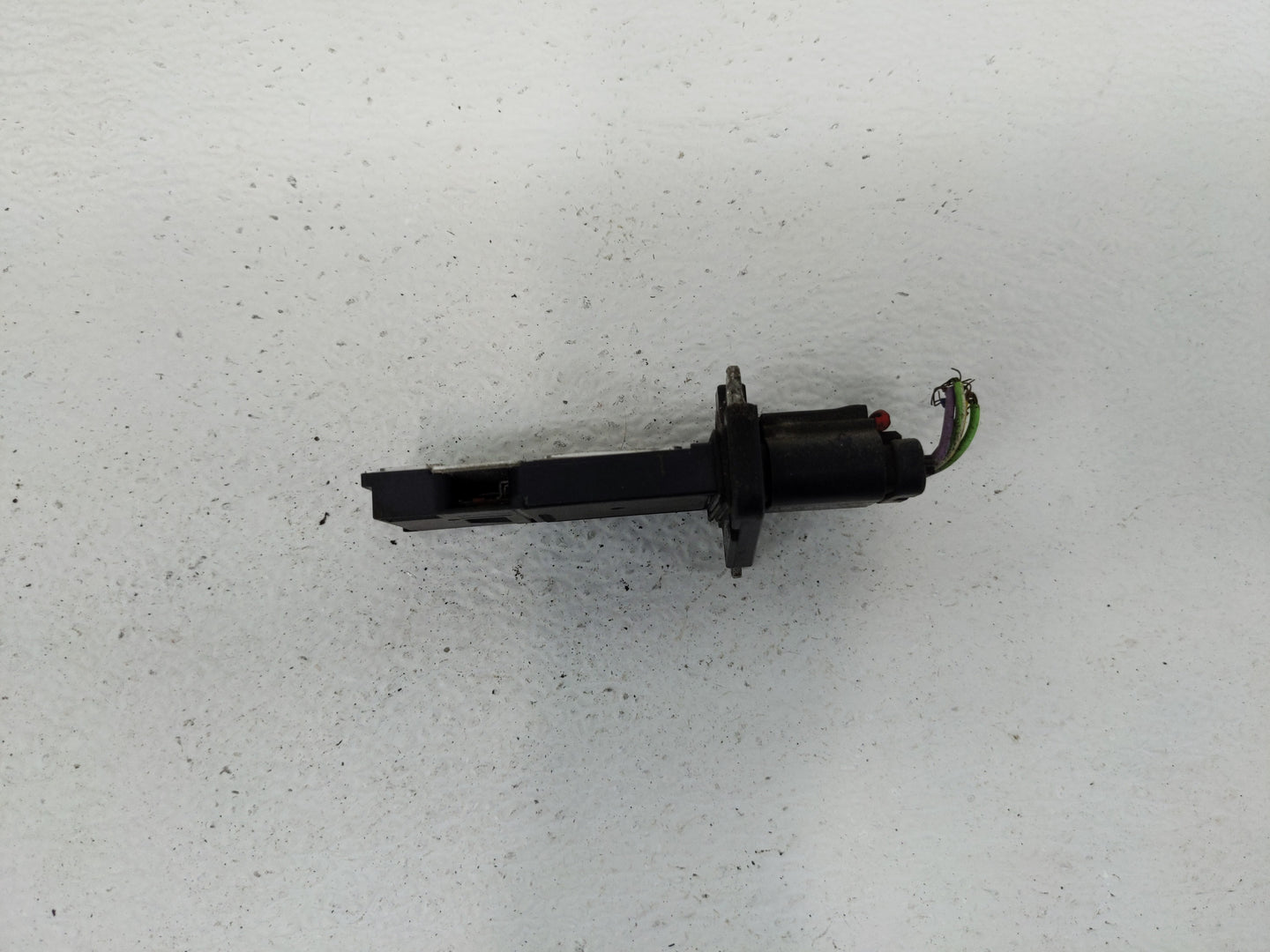 2004-2012 Ford Explorer Mass Air Flow Meter Maf - Oemusedautoparts1.com