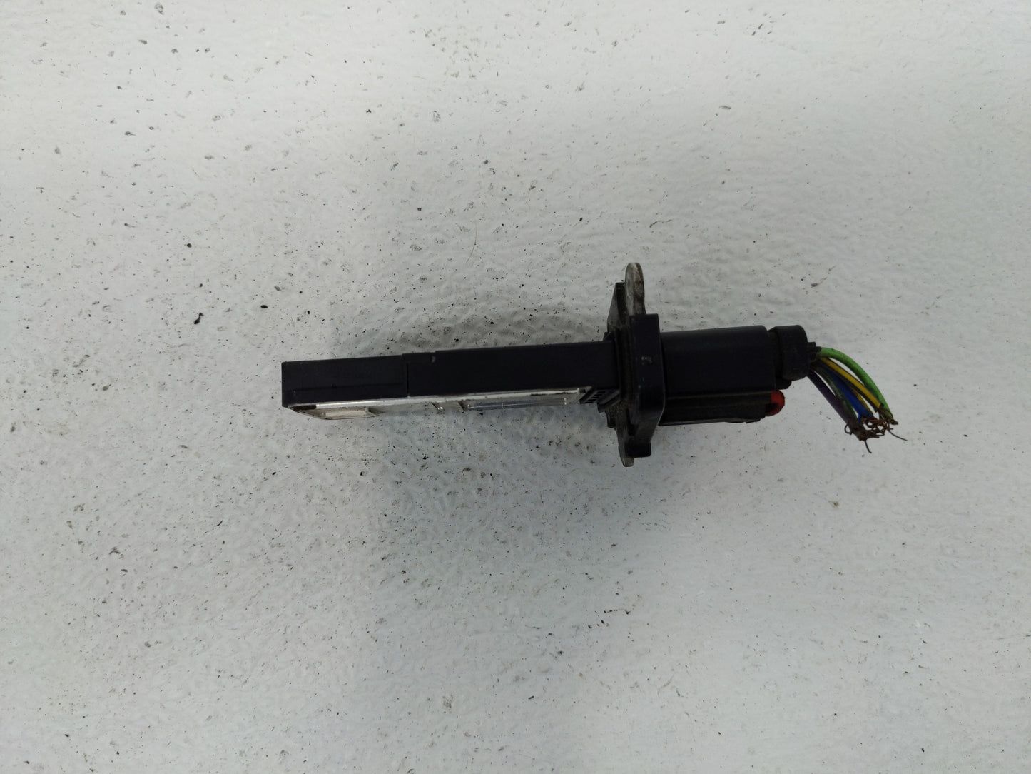 2004-2012 Ford Explorer Mass Air Flow Meter Maf - Oemusedautoparts1.com