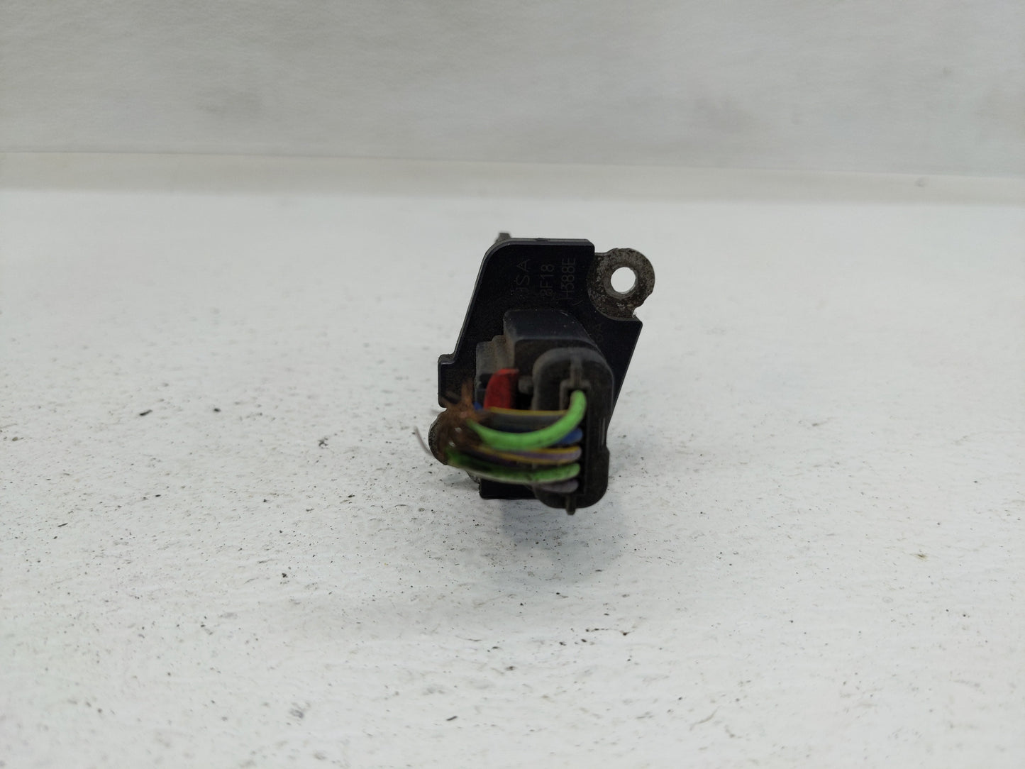 2004-2012 Ford Explorer Mass Air Flow Meter Maf - Oemusedautoparts1.com