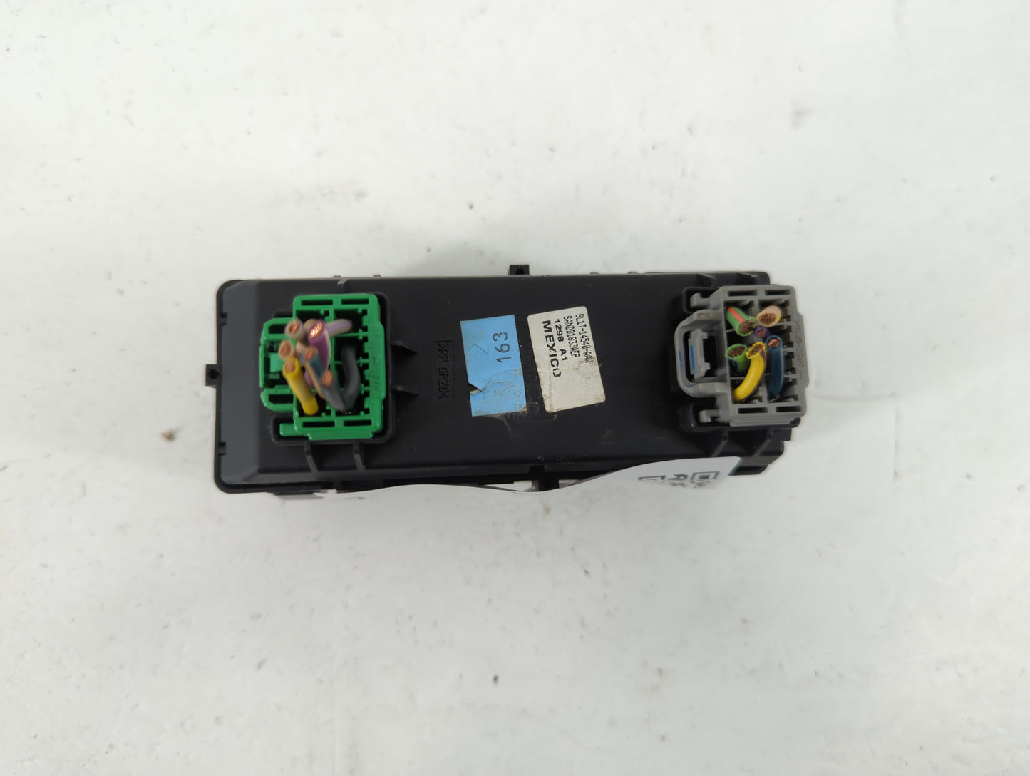 2008-2010 Ford Explorer Master Power Window Switch Replacement Driver Side Left P/N:8L1T-14540-AAW Fits OEM Used Auto Parts 