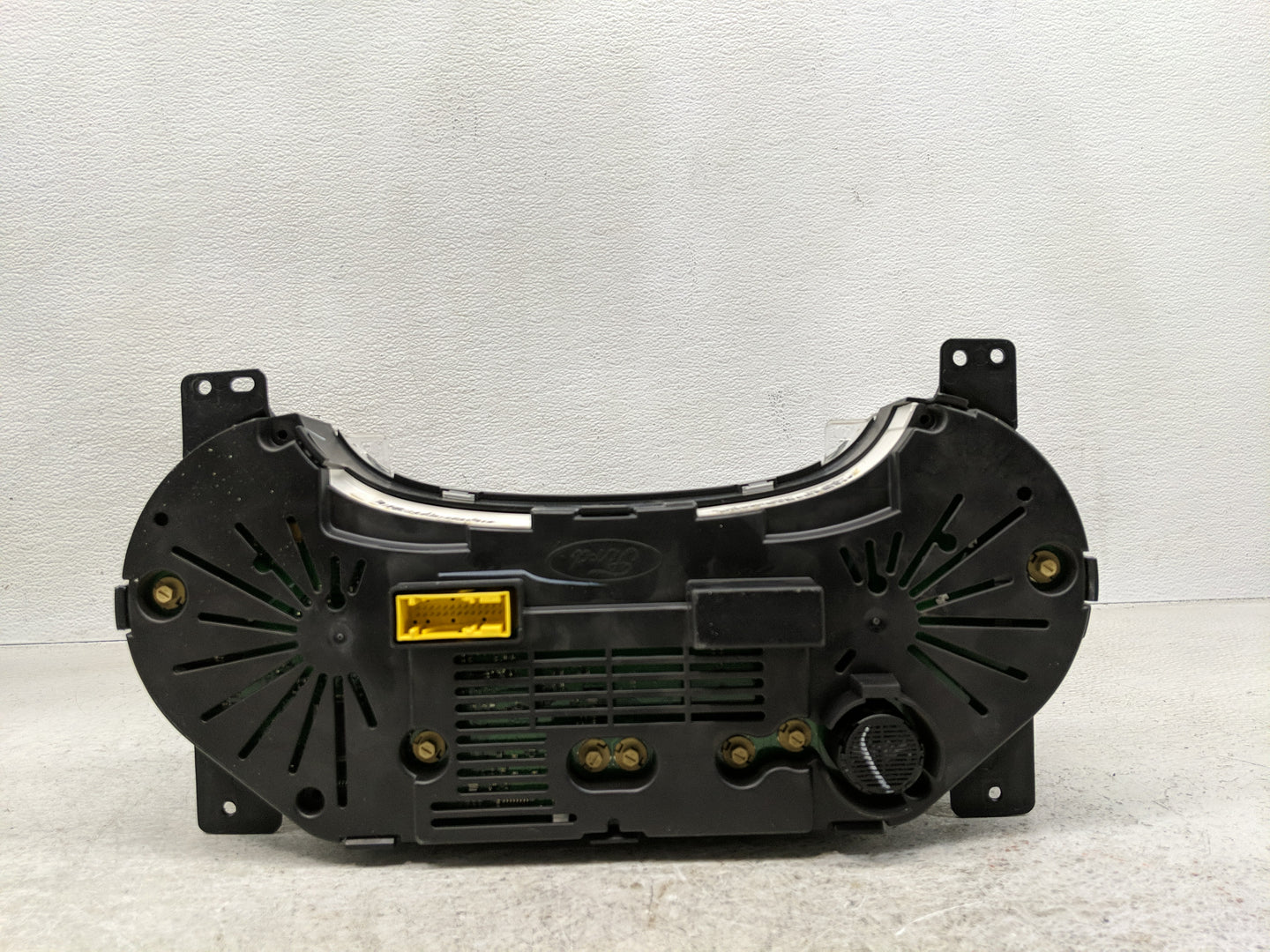 2008 Ford Explorer Instrument Cluster Speedometer Gauges P/N:8L2T-10849-EA Fits OEM Used Auto Parts - Oemusedautoparts1.com