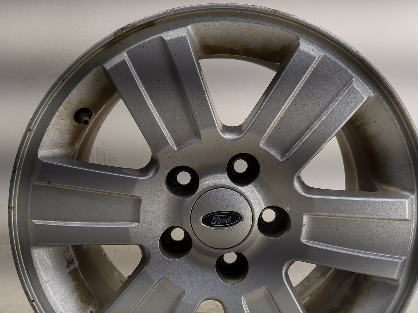 2007-2010 Ford Explorer Oem Wheel Rim - Oemusedautoparts1.com