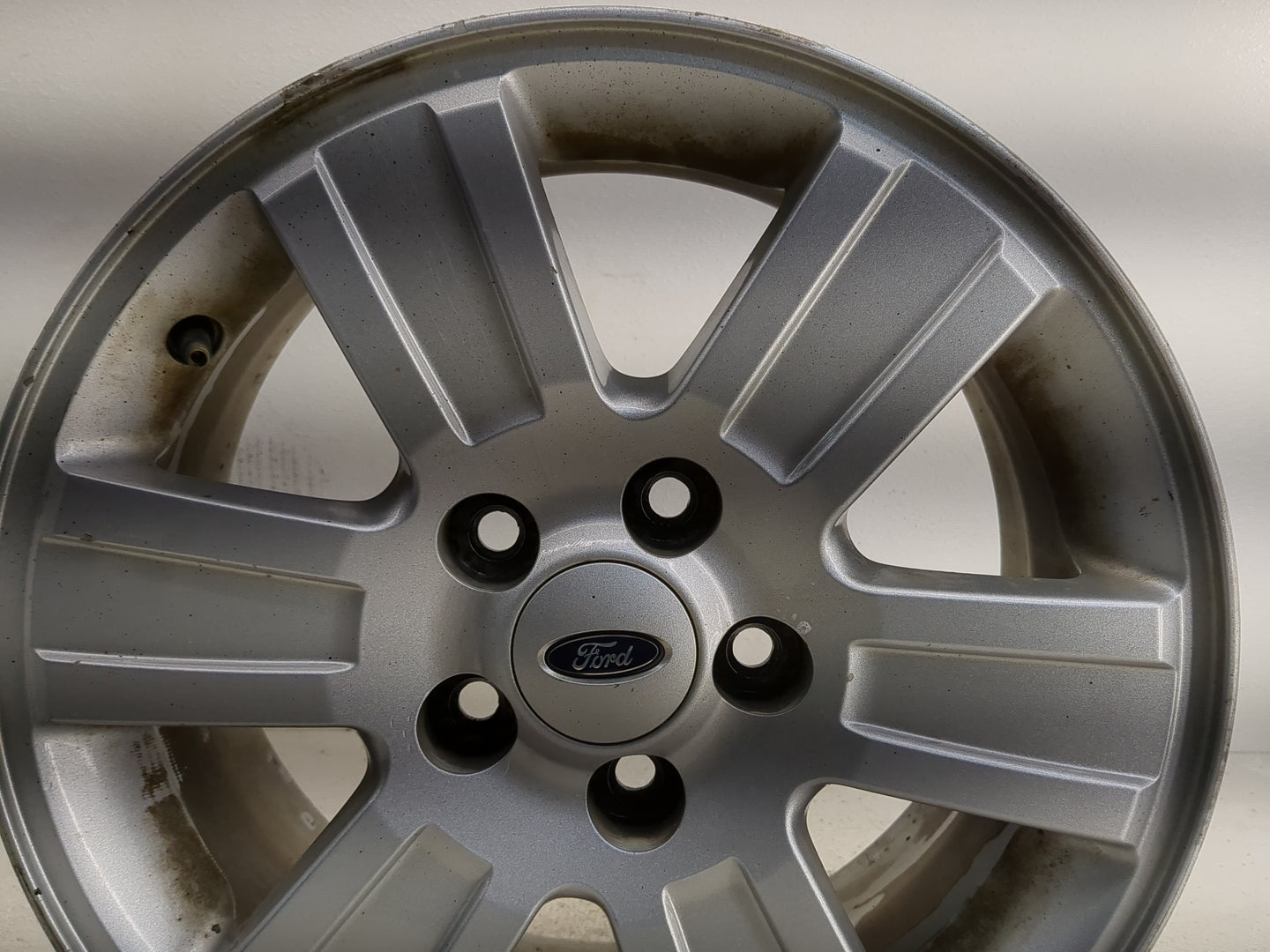 2007-2010 Ford Explorer Oem Wheel Rim - Oemusedautoparts1.com