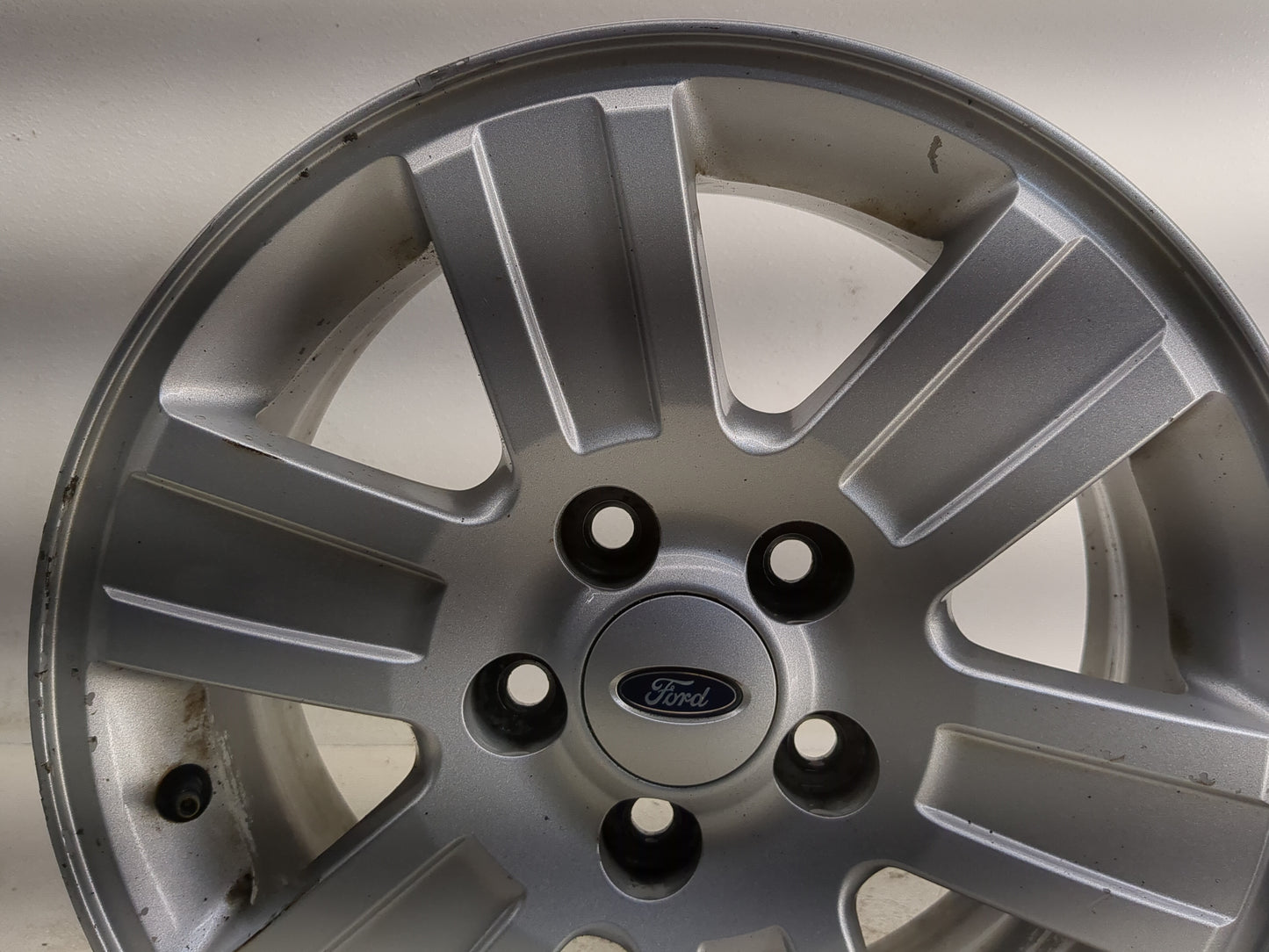 2007-2010 Ford Explorer Oem Wheel Rim - Oemusedautoparts1.com