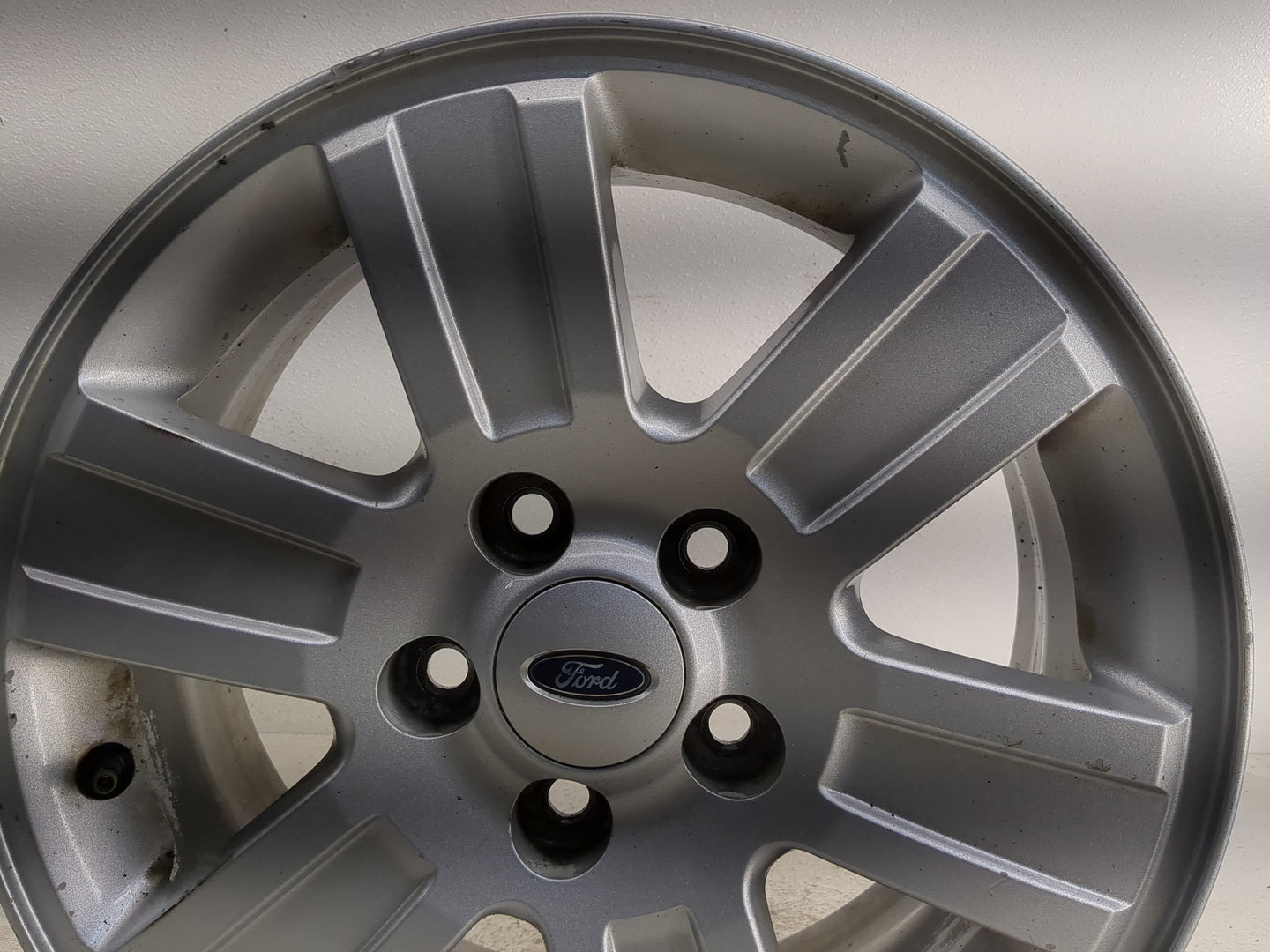2007-2010 Ford Explorer Oem Wheel Rim - Oemusedautoparts1.com