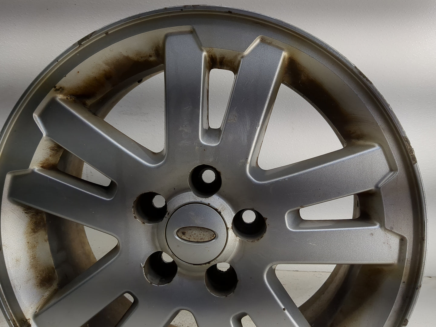 2006-2010 Ford Explorer Oem Wheel Rim 1367135 - Oemusedautoparts1.com
