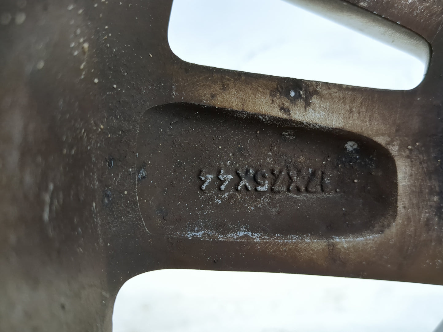 2006-2010 Ford Explorer Oem Wheel Rim 1367135 - Oemusedautoparts1.com