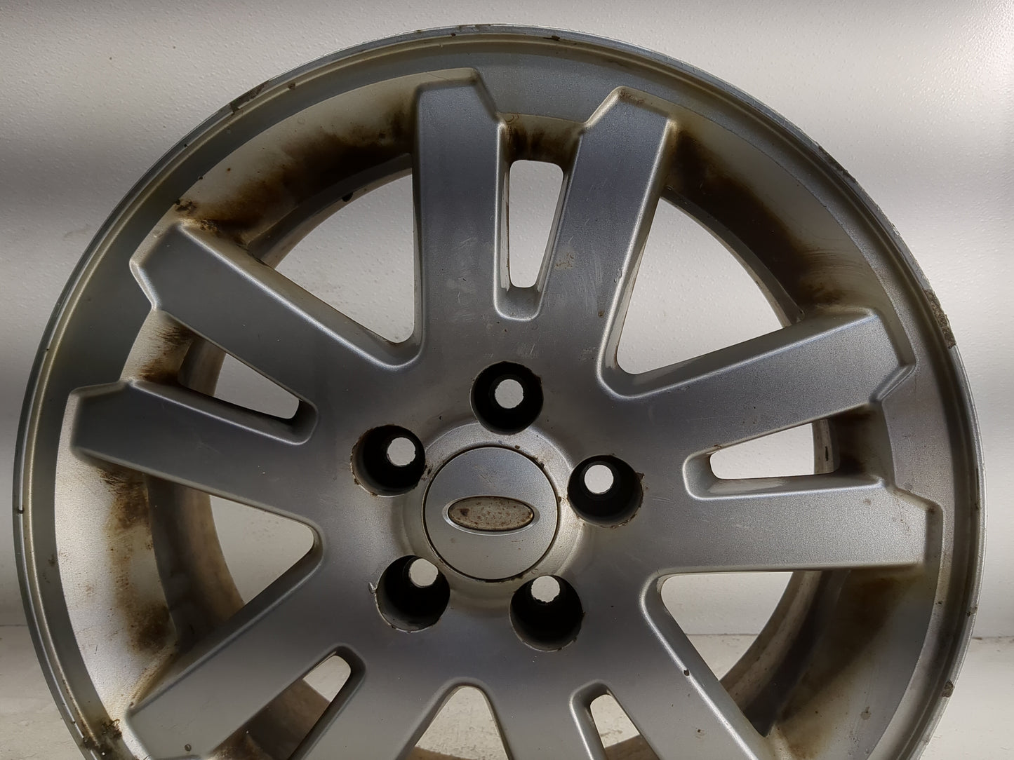 2006-2010 Ford Explorer Oem Wheel Rim 1367135 - Oemusedautoparts1.com