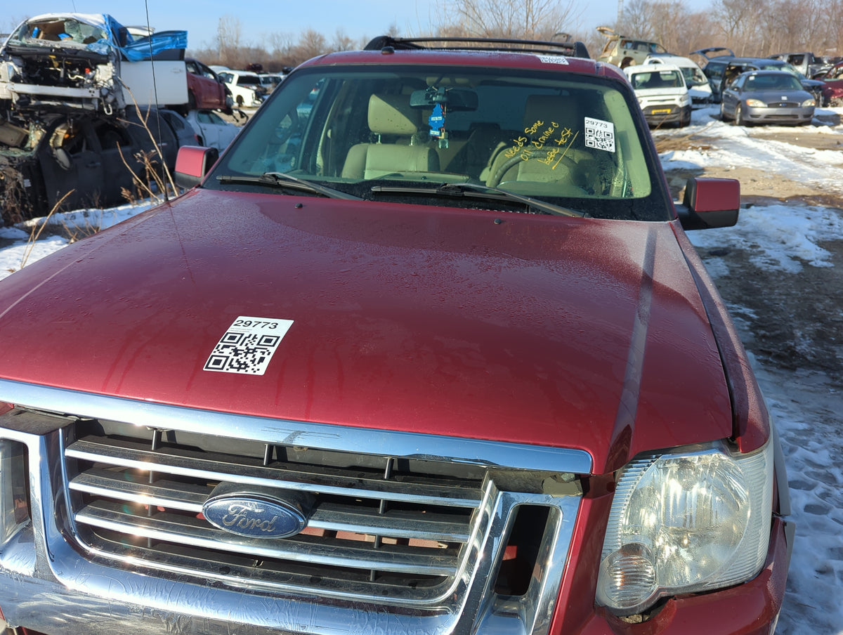 2006-2010 Ford Explorer Hood Oem 1370353 - Oemusedautoparts1.com