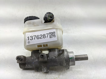 compare product 2006-2010 Ford Explorer Brake Master Cylinder 1376287