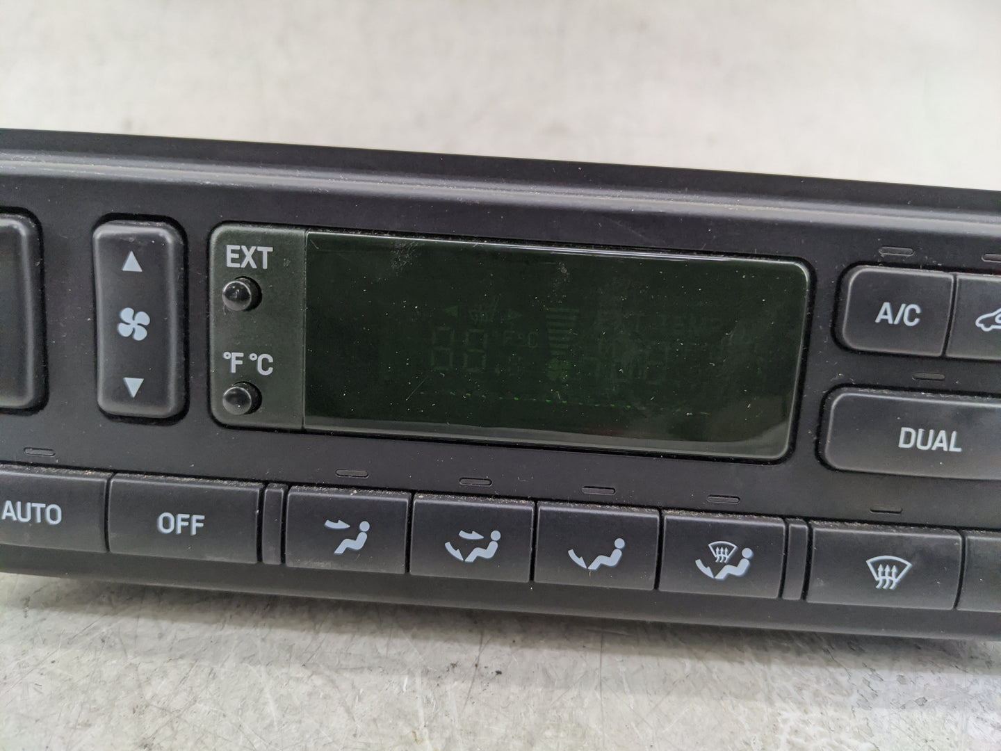 2007-2010 Ford Explorer Climate Control Module Temperature AC/Heater Replacement Fits Fits 2007 2008 2009 2010 OEM Used Auto