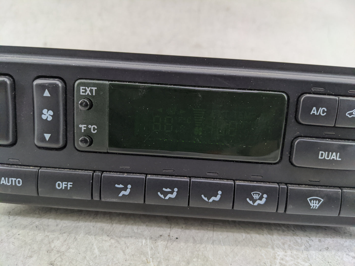 2007-2010 Ford Explorer Climate Control Module Temperature AC/Heater Replacement Fits Fits 2007 2008 2009 2010 OEM Used Auto