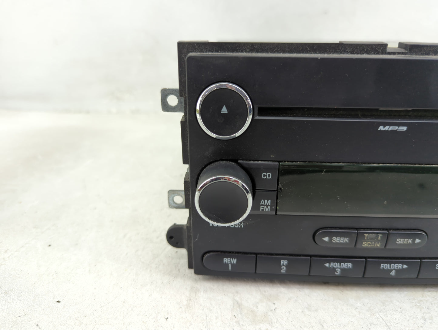 2008-2009 Ford Explorer Radio AM FM Cd Player Receiver Replacement P/N:8L2T-18C869-AG Fits Fits 2008 2009 OEM Used Auto Part