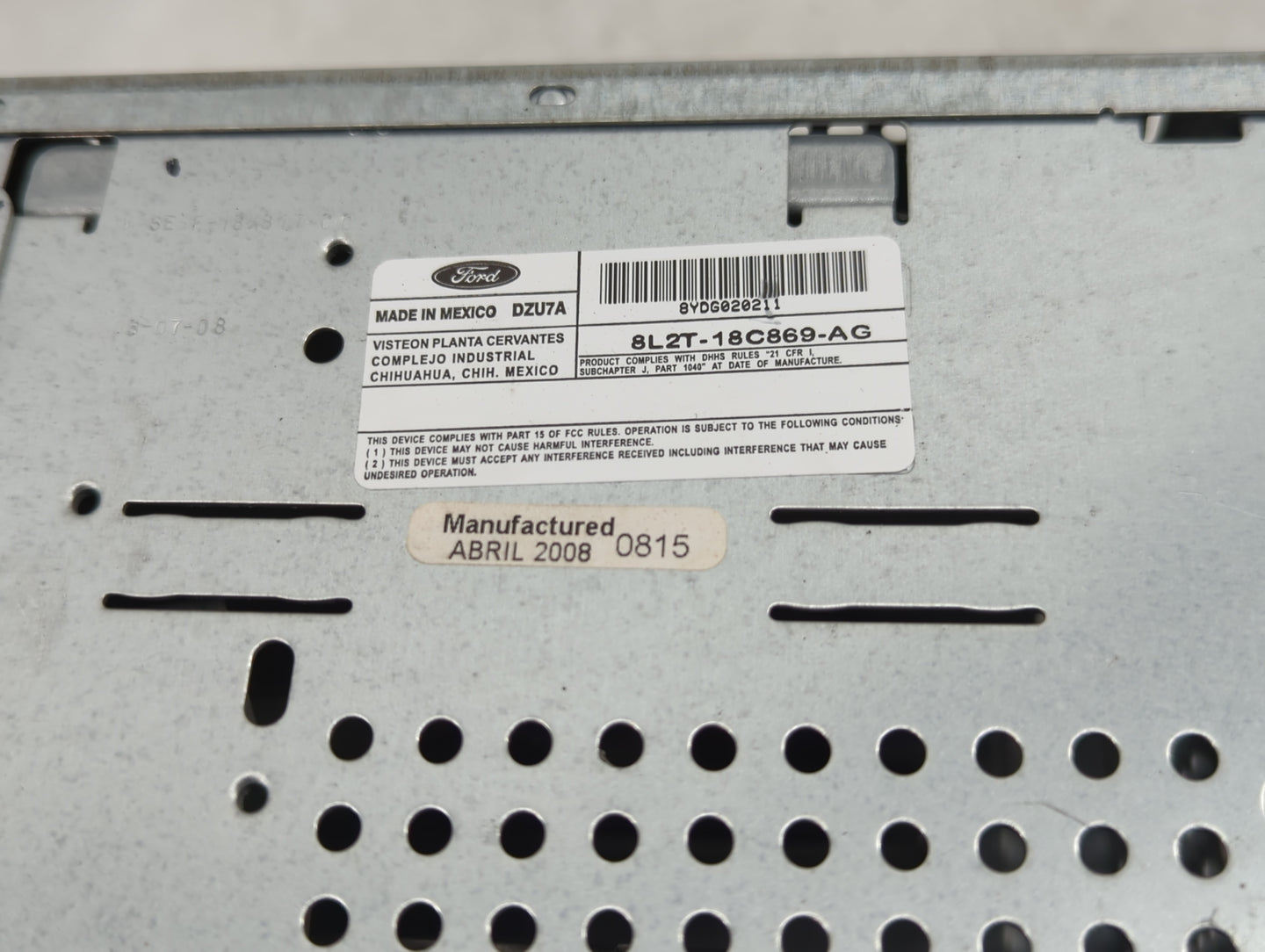 2008-2009 Ford Explorer Radio AM FM Cd Player Receiver Replacement P/N:8L2T-18C869-AG Fits Fits 2008 2009 OEM Used Auto Part