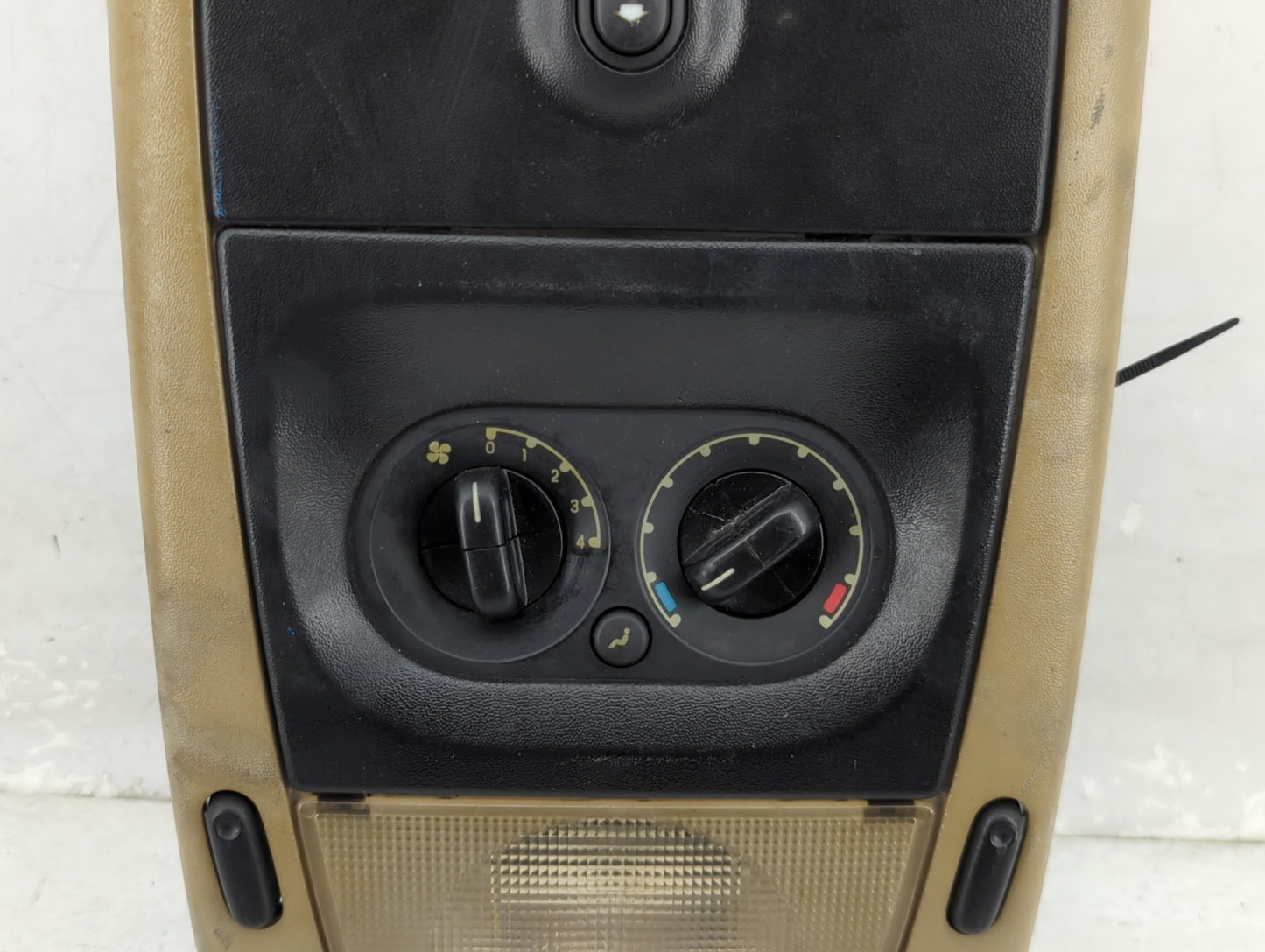 2008 Ford Explorer Overhead Roof Console - Oemusedautoparts1.com