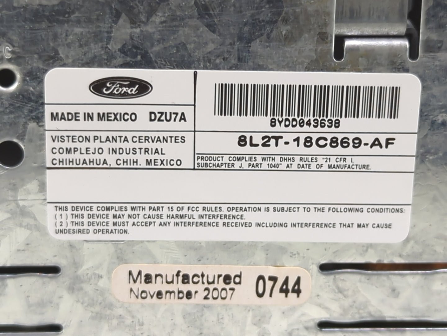 2008-2009 Ford Explorer Radio AM FM Cd Player Receiver Replacement P/N:8L2T-18C869-AF Fits Fits 2008 2009 OEM Used Auto Part