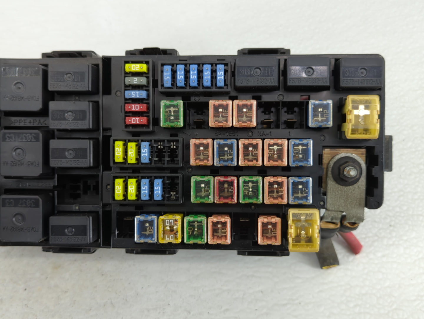 2002-2010 Ford Explorer Fusebox Fuse Box Panel Relay Module P/N:3L2T-14398-ASE Fits OEM Used Auto Parts - Oemusedautoparts1.