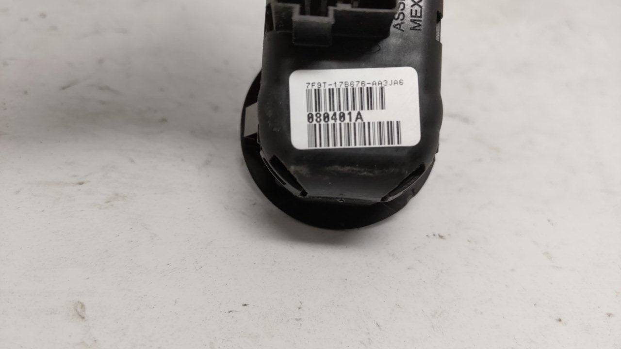 2004-2010 Ford Explorer Master Power Window Switch Replacement Driver Side Left P/N:7F9T-17B676-AA Fits OEM Used Auto Parts 