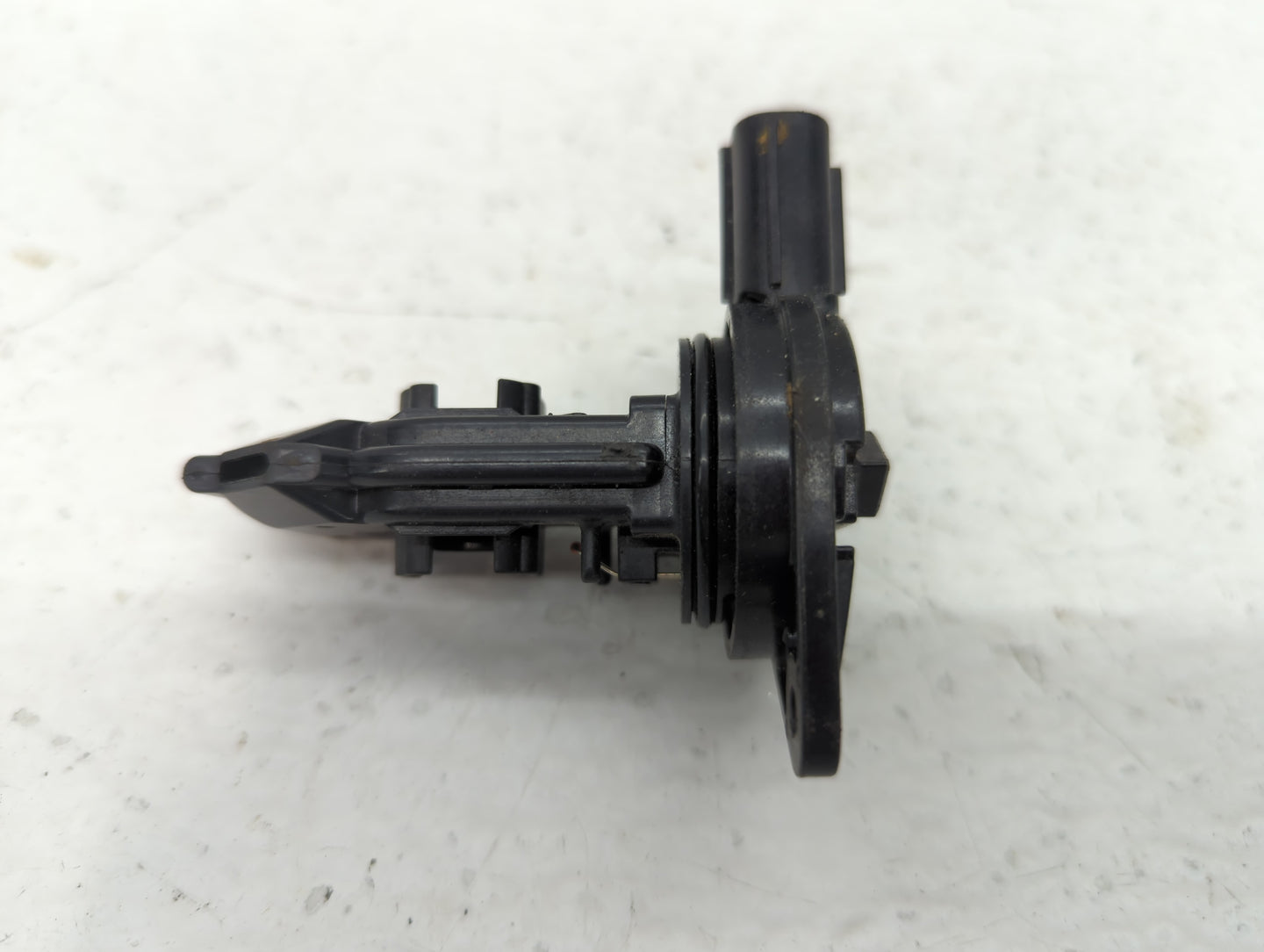 2004-2012 Ford Explorer Mass Air Flow Meter Maf - Oemusedautoparts1.com