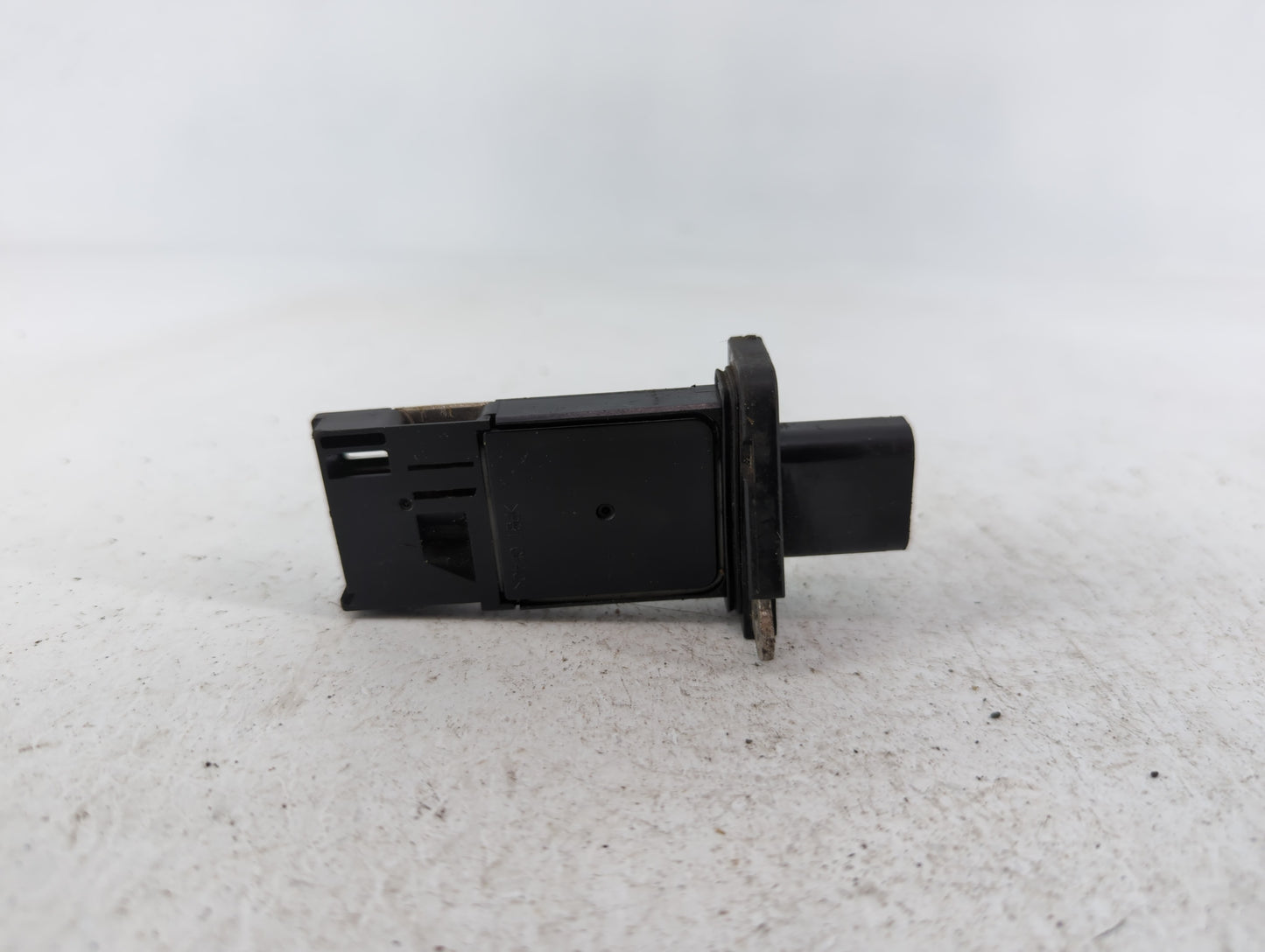 2004-2012 Ford Explorer Mass Air Flow Meter Maf - Oemusedautoparts1.com