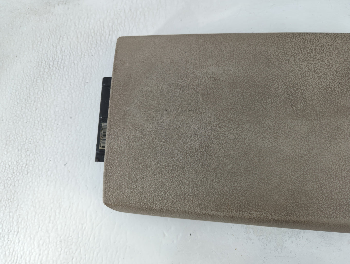 2008 Ford Explorer Center Console Armrest Cover Lid Fits OEM Used Auto Parts - Oemusedautoparts1.com