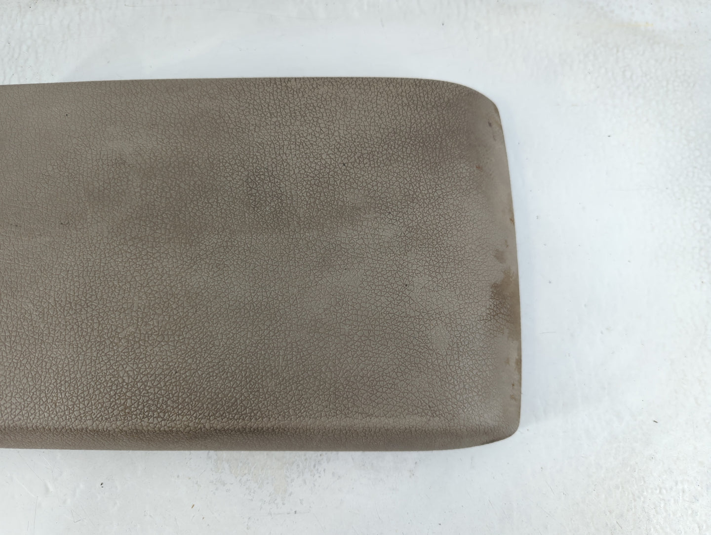 2008 Ford Explorer Center Console Armrest Cover Lid Fits OEM Used Auto Parts - Oemusedautoparts1.com