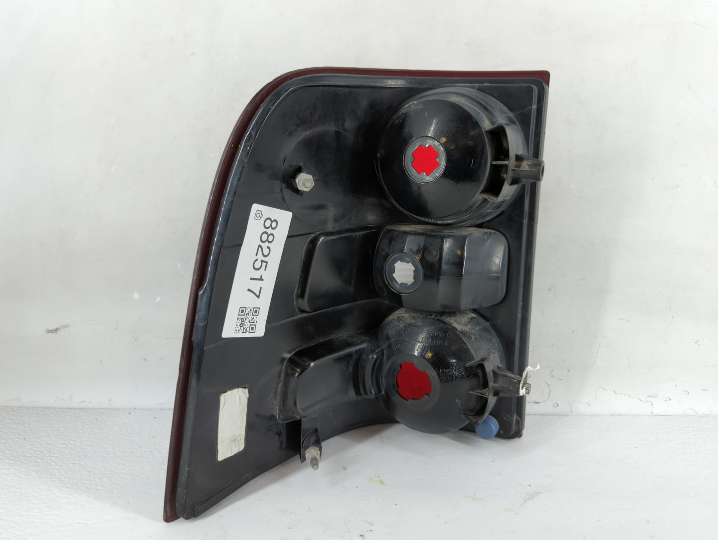 2006-2010 Ford Explorer Tail Light Assembly Driver Left OEM P/N:44ZH-1806E Fits Fits 2006 2007 2008 2009 2010 OEM Used Auto 