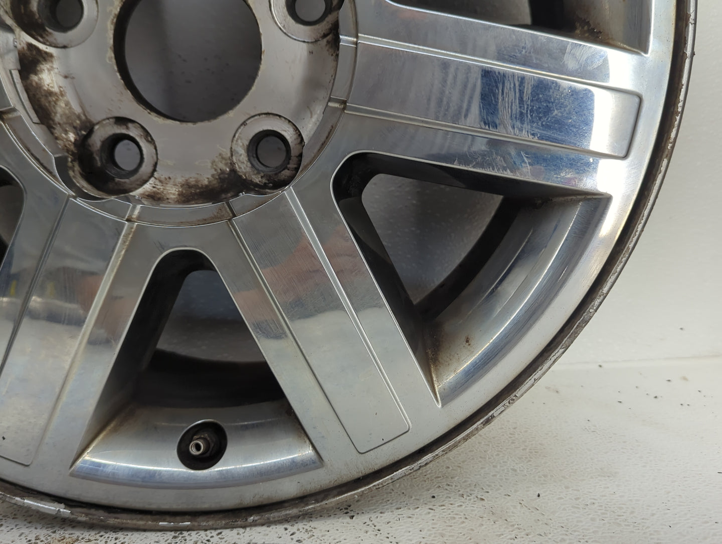 2007-2010 Ford Explorer Oem Wheel Rim 900281 - Oemusedautoparts1.com