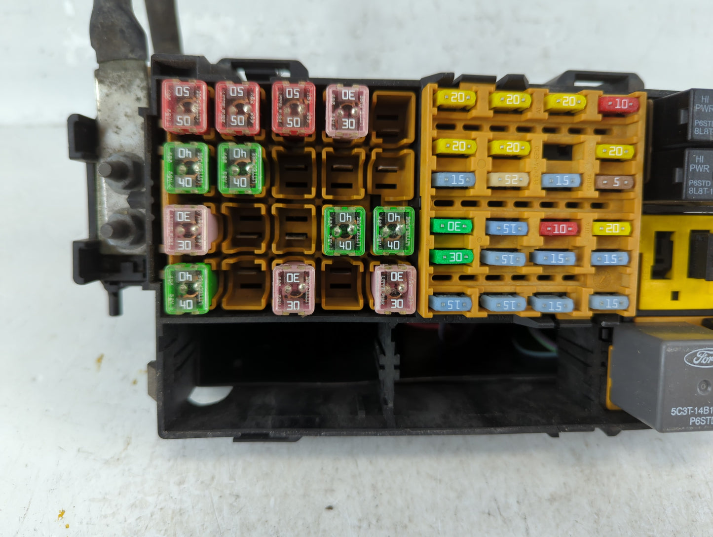 2002-2010 Ford Explorer Fusebox Fuse Box Panel Relay Module P/N:8L2T 14398 XC Fits OEM Used Auto Parts - Oemusedautoparts1.c