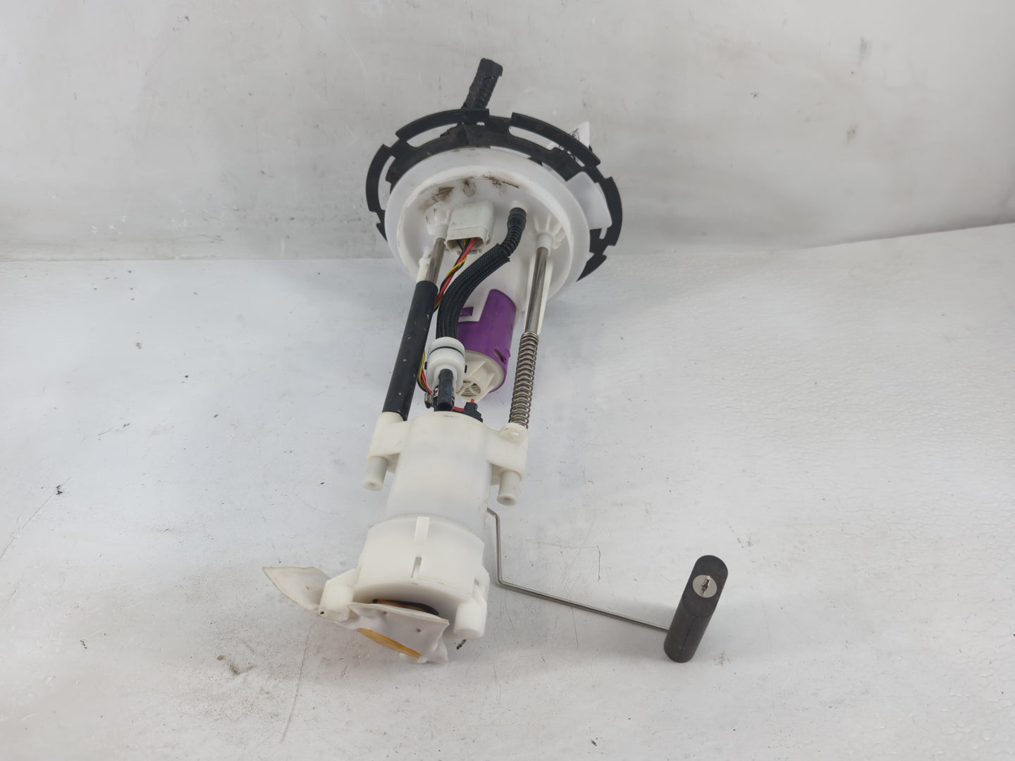 2008-2008 Ford F-150 Electrical Gas Fuel Pump Assembly - Oemusedautoparts1.com