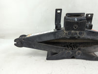 2008 Ford F-150 Spare Scissor Car Jack - Oemusedautoparts1.com
