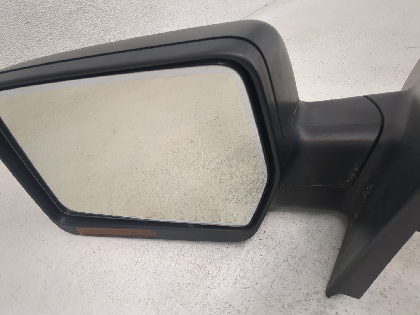 2007-2008 Ford F-150 Side Mirror Replacement Driver Left View Door Mirror Fits Fits 2007 2008 OEM Used Auto Parts - Oemuseda